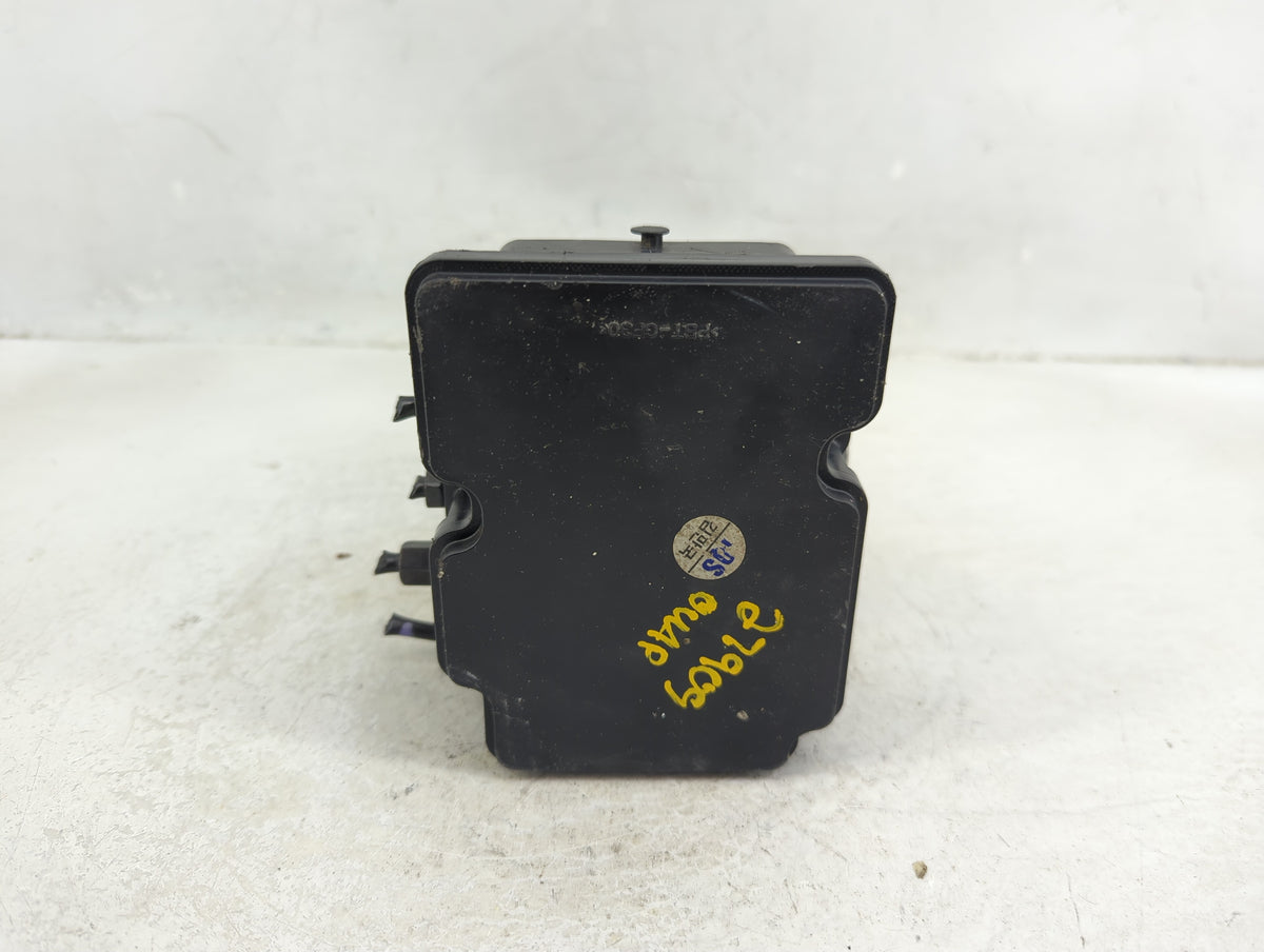 2017-2019 Hyundai Elantra ABS Pump Control Module Replacement P/N:58900-F2500 61589-45200 Fits Fits 2017 2018 2019 OEM Used 