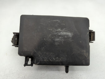compare product 2017 Hyundai Elantra Fusebox Fuse Box Panel Relay Module P/N:VS91200F3241AA Fits OEM Used Auto Parts