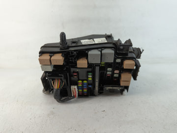 2017 Hyundai Elantra Fusebox Fuse Box Panel Relay Module P/N:91203 F2200 Fits OEM Used Auto Parts