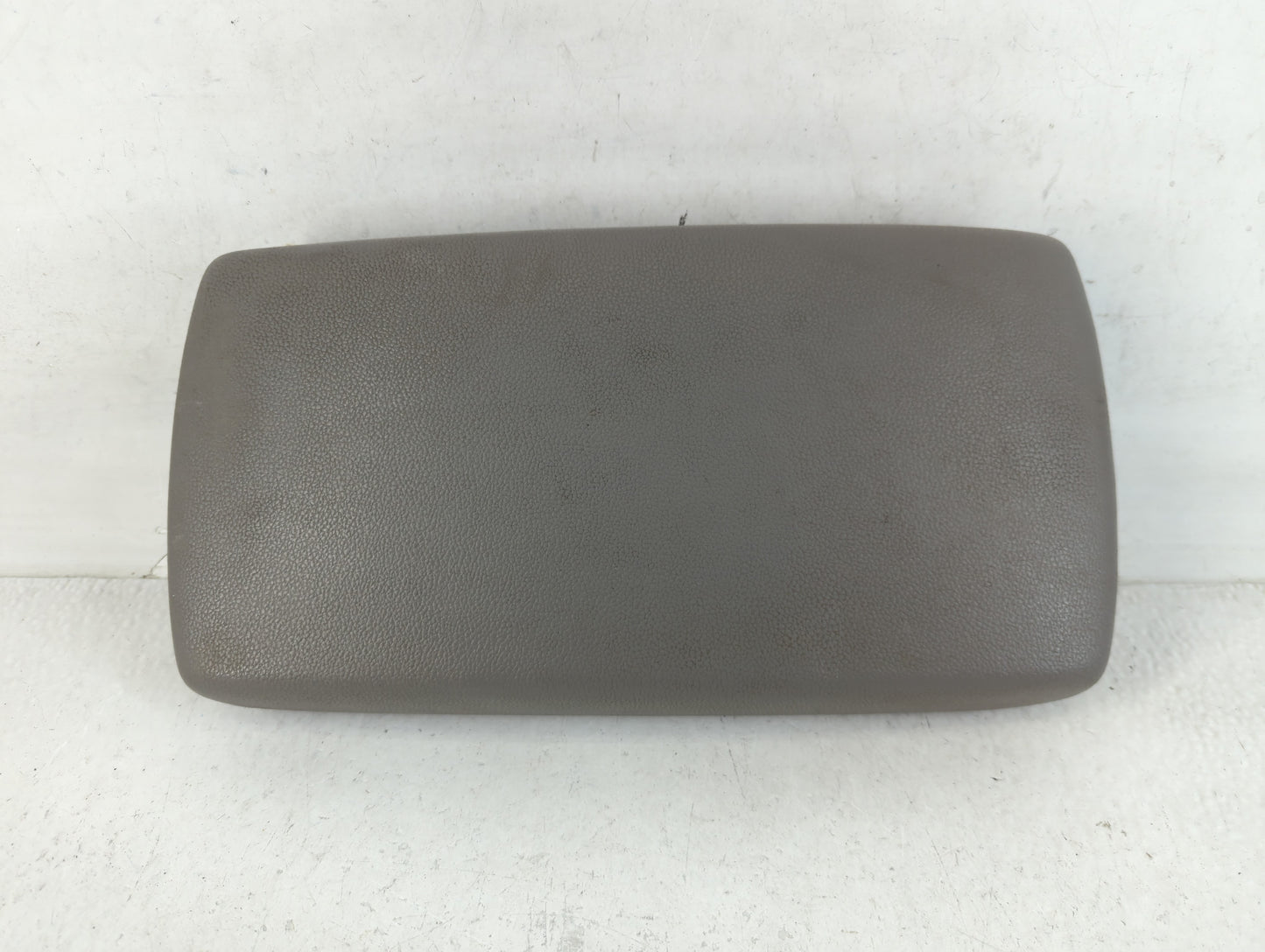2017 Hyundai Elantra Center Console Armrest Cover Lid Fits OEM Used Auto Parts - Oemusedautoparts1.com
