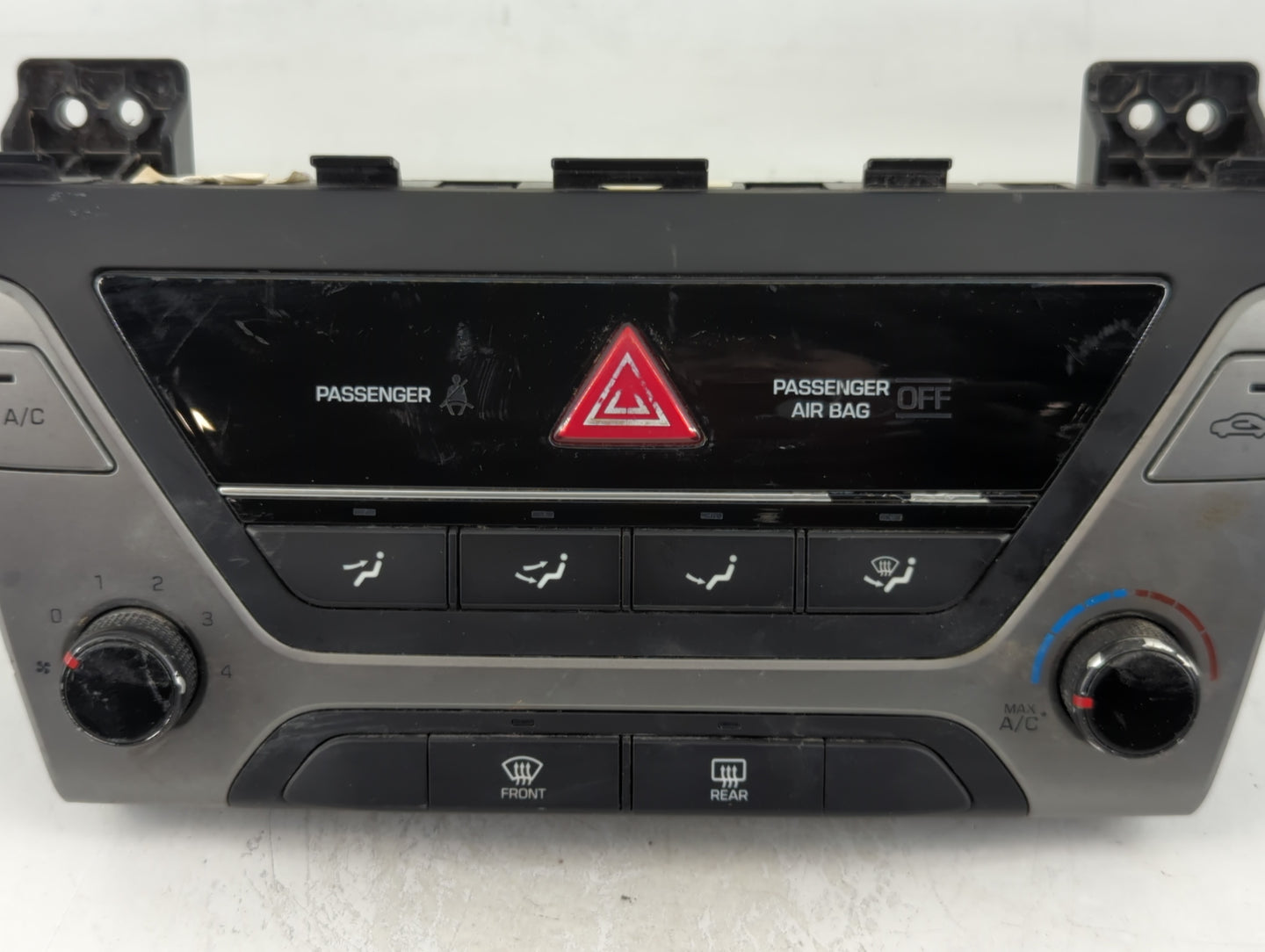 2017-2018 Hyundai Elantra Climate Control Module Temperature AC/Heater Replacement P/N:97250-F2XXX Fits Fits 2017 2018 OEM U
