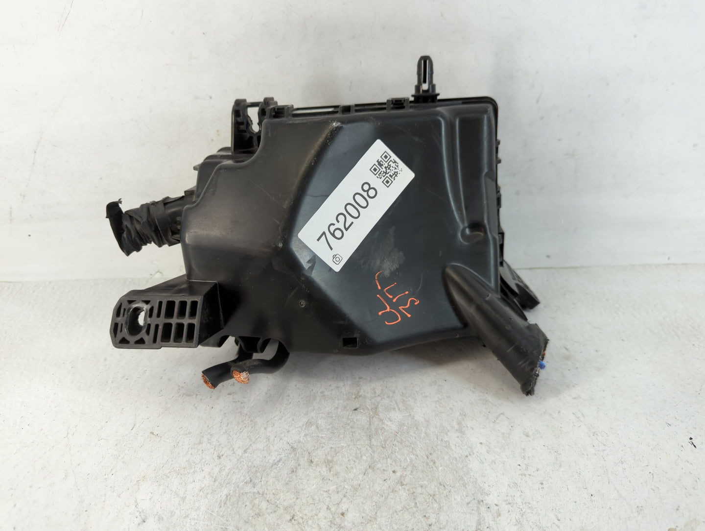 2017 Hyundai Elantra Fusebox Fuse Box Panel Relay Module P/N:VS91200F3262AA Fits OEM Used Auto Parts - Oemusedautoparts1.com