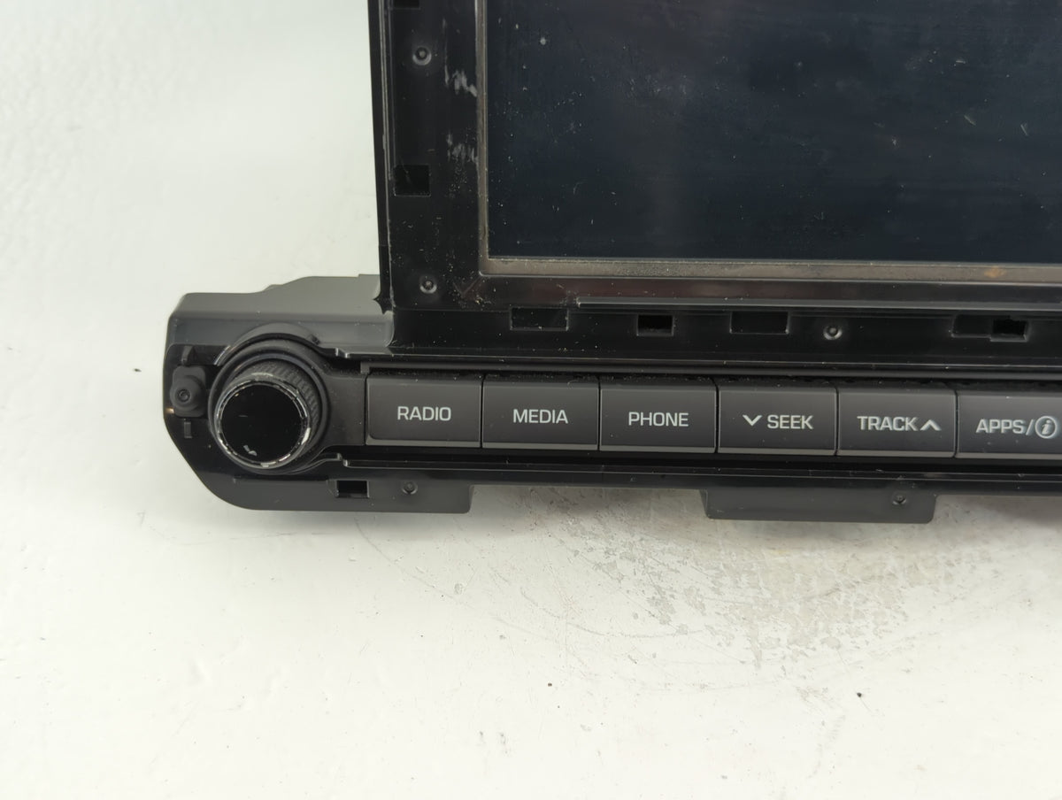 2017-2018 Hyundai Elantra Am Fm Cd Player Radio Receiver 771183 - Oemusedautoparts1.com