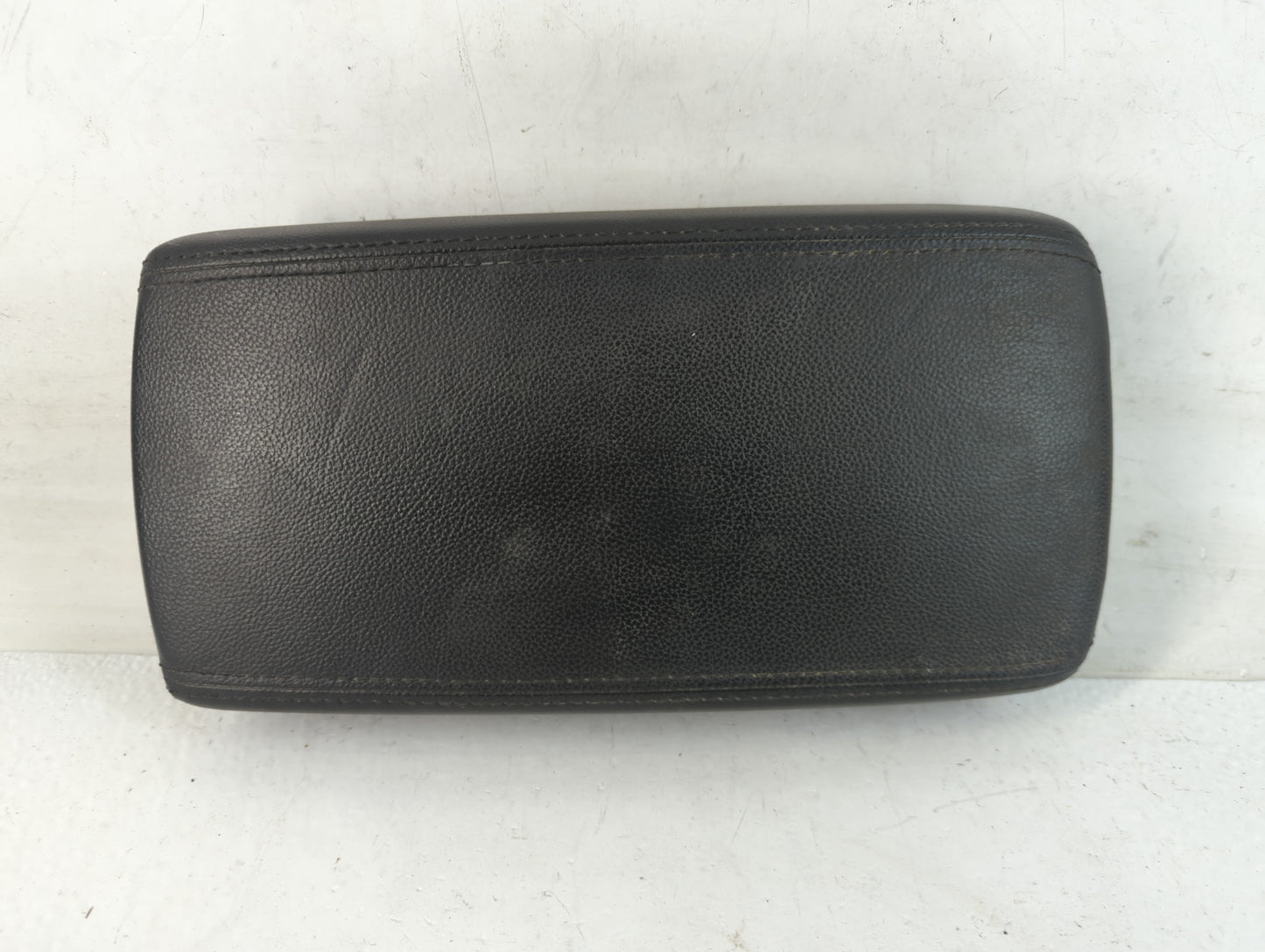 2017 Hyundai Elantra Center Console Armrest Cover Lid Fits OEM Used Auto Parts - Oemusedautoparts1.com