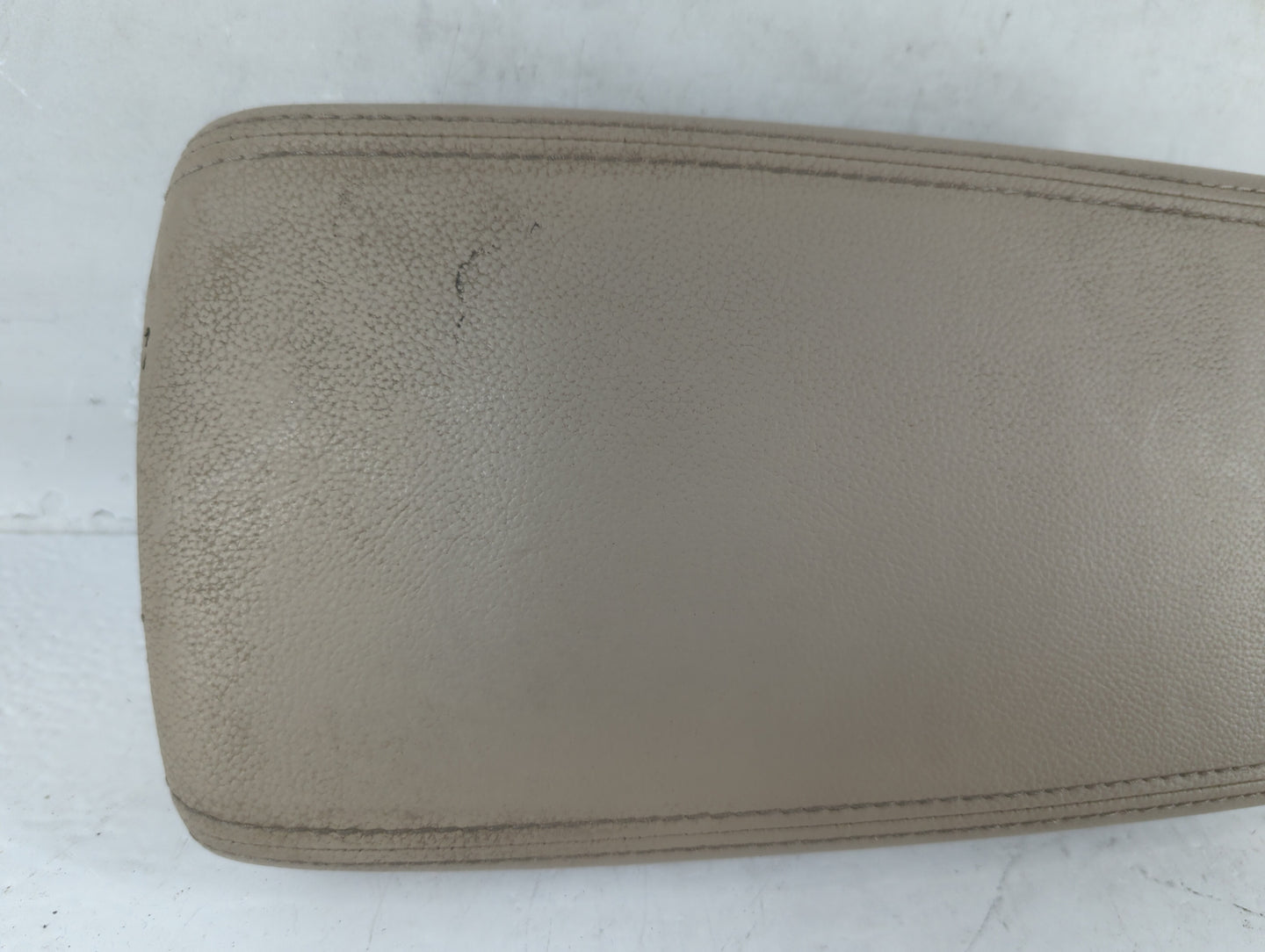 2017 Hyundai Elantra Center Console Armrest Cover Lid Fits OEM Used Auto Parts - Oemusedautoparts1.com