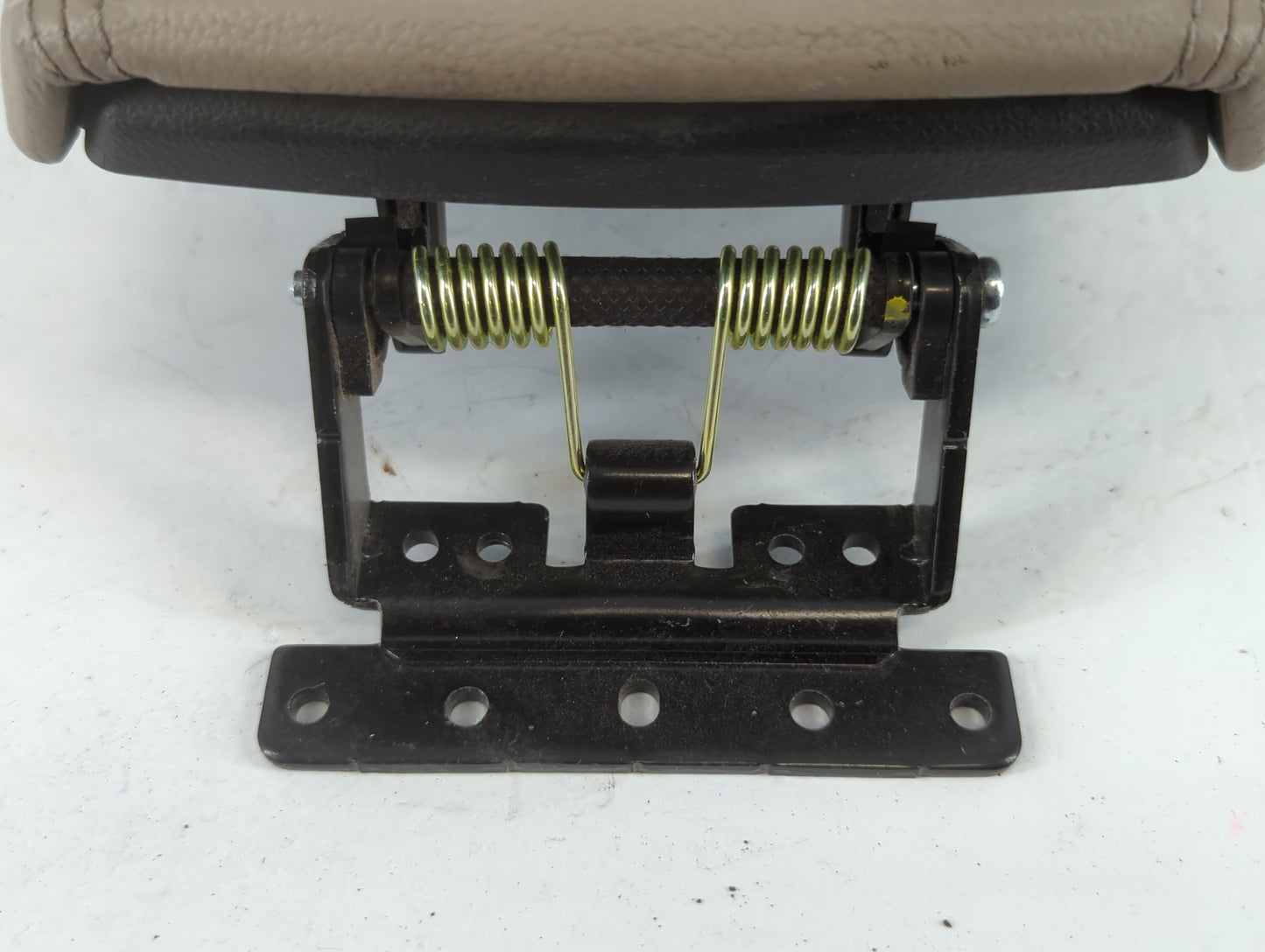 2017 Hyundai Elantra Center Console Armrest Cover Lid Fits OEM Used Auto Parts - Oemusedautoparts1.com