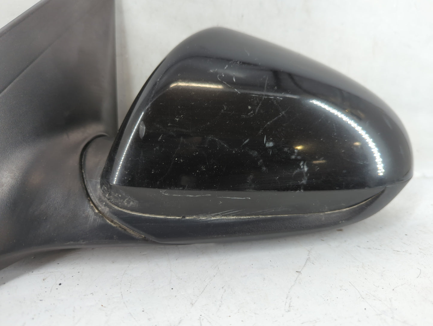 2017-2018 Hyundai Elantra Driver Side View Mirror - Left Door Mirror OEM Used - Oemusedautoparts1.com
