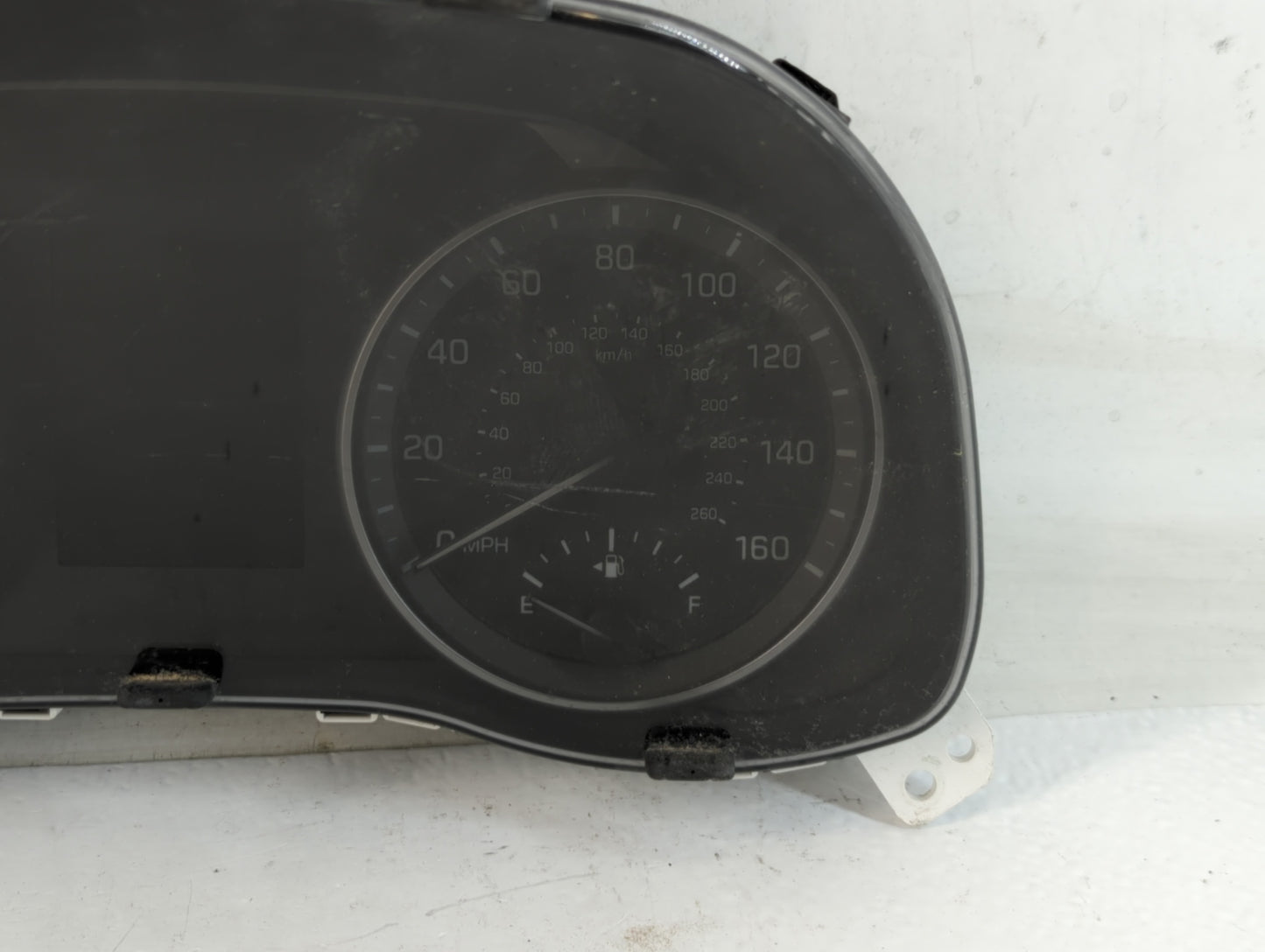 2017-2018 Hyundai Elantra Instrument Cluster Speedometer Gauges P/N:94011-F3010 Fits Fits 2017 2018 OEM Used Auto Parts - Oe