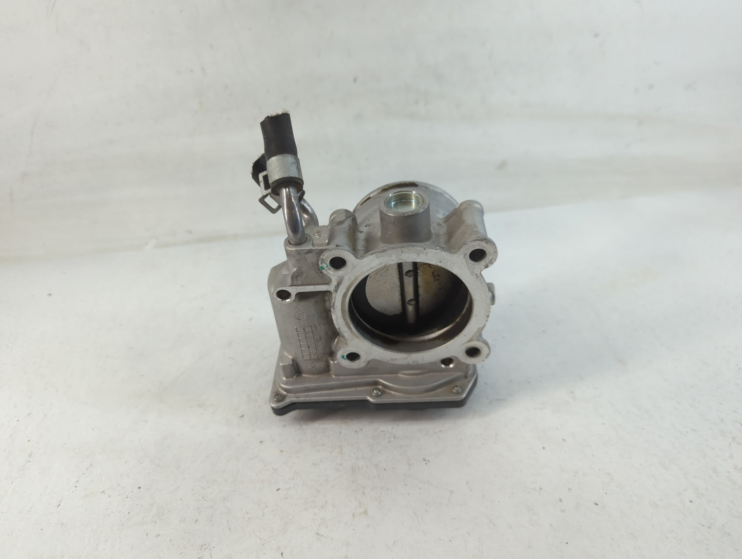 2011-2020 Hyundai Elantra Throttle Body P/N:35100-2E000 Fits Fits 2011 2012 2013 2014 2015 2016 2017 2018 2019 2020 2021 OEM
