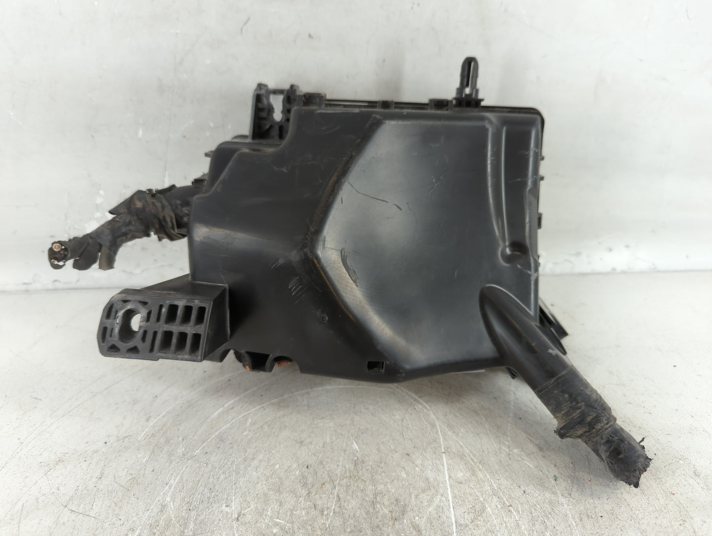 2017 Hyundai Elantra Fusebox Fuse Box Panel Relay Module P/N:91956-F2021 Fits OEM Used Auto Parts - Oemusedautoparts1.com