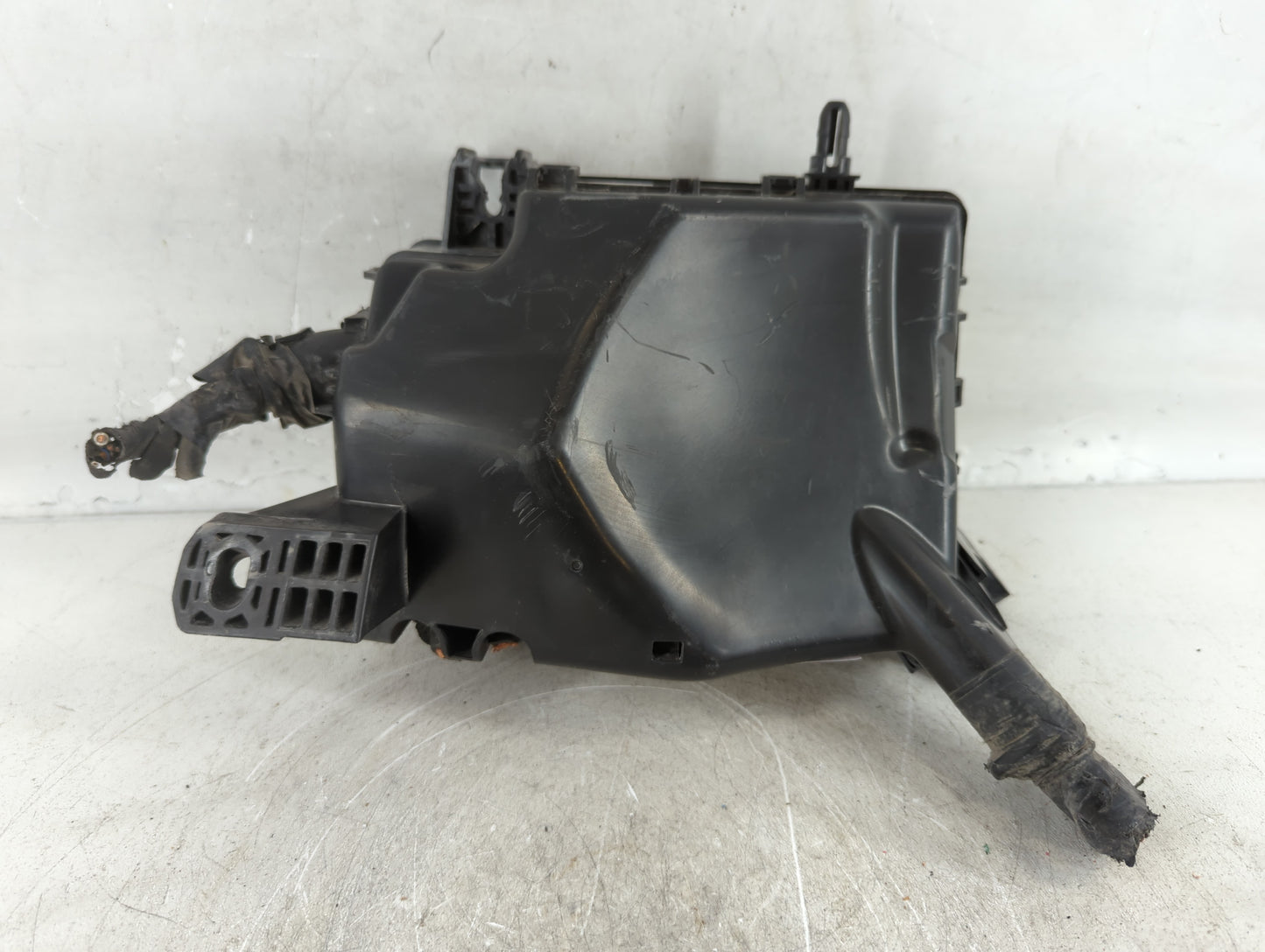 2017 Hyundai Elantra Fusebox Fuse Box Panel Relay Module P/N:91956-F2021 Fits OEM Used Auto Parts - Oemusedautoparts1.com