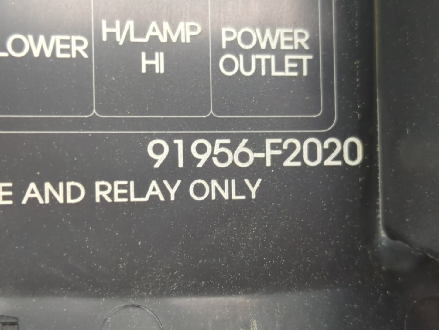 2017 Hyundai Elantra Fusebox Fuse Box Panel Relay Module P/N:91956-F2020 Fits OEM Used Auto Parts - Oemusedautoparts1.com