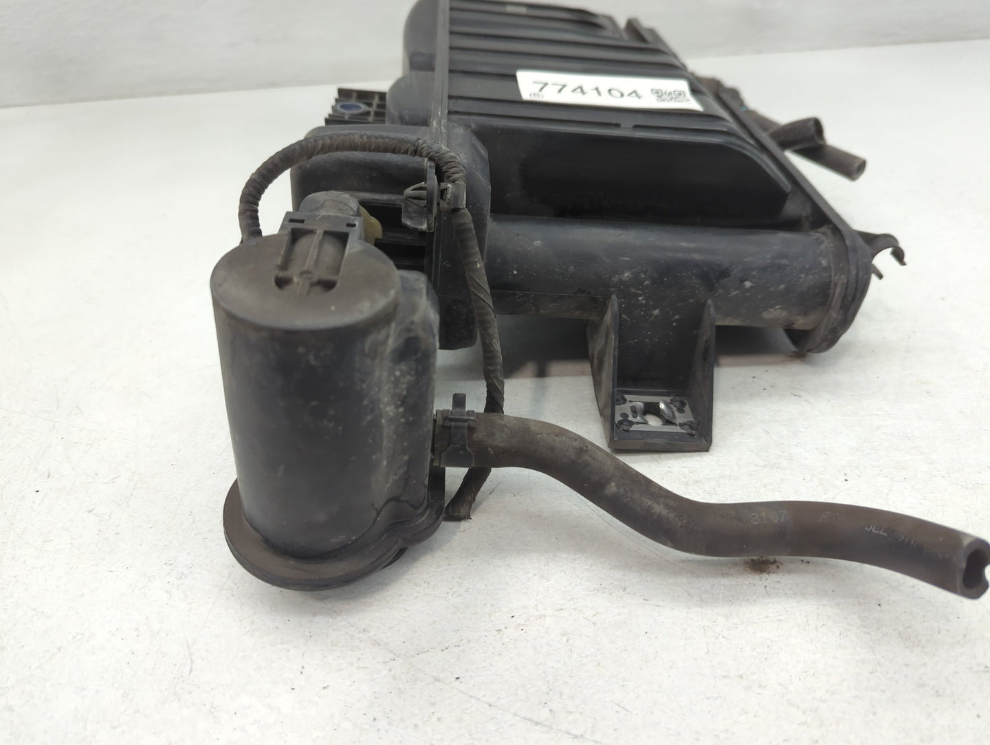 2017 Hyundai Elantra Fuel Vapor Charcoal Canister - Oemusedautoparts1.com
