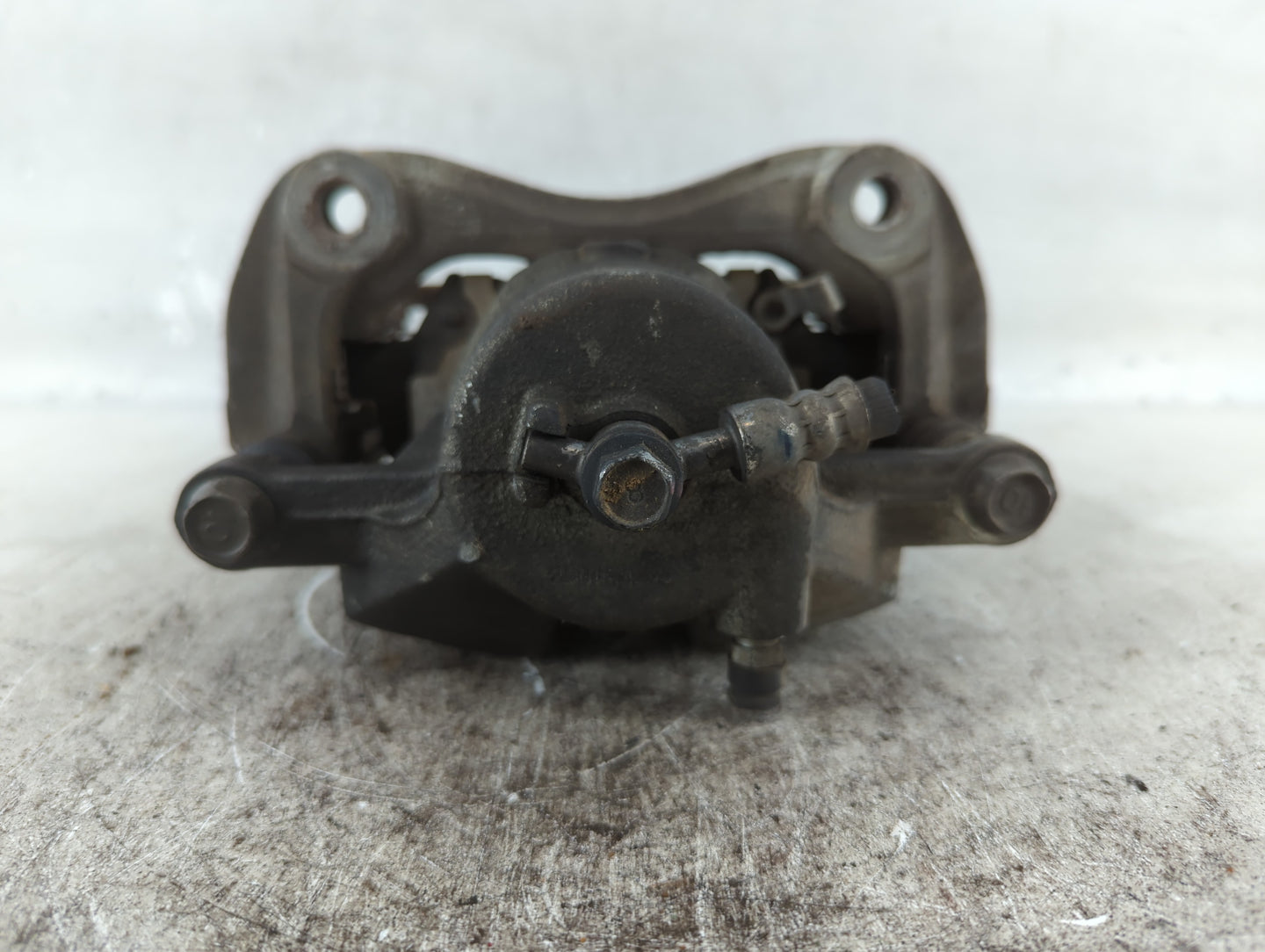 2017-2020 Hyundai Elantra Front Passenger Right Brake Caliper - Oemusedautoparts1.com