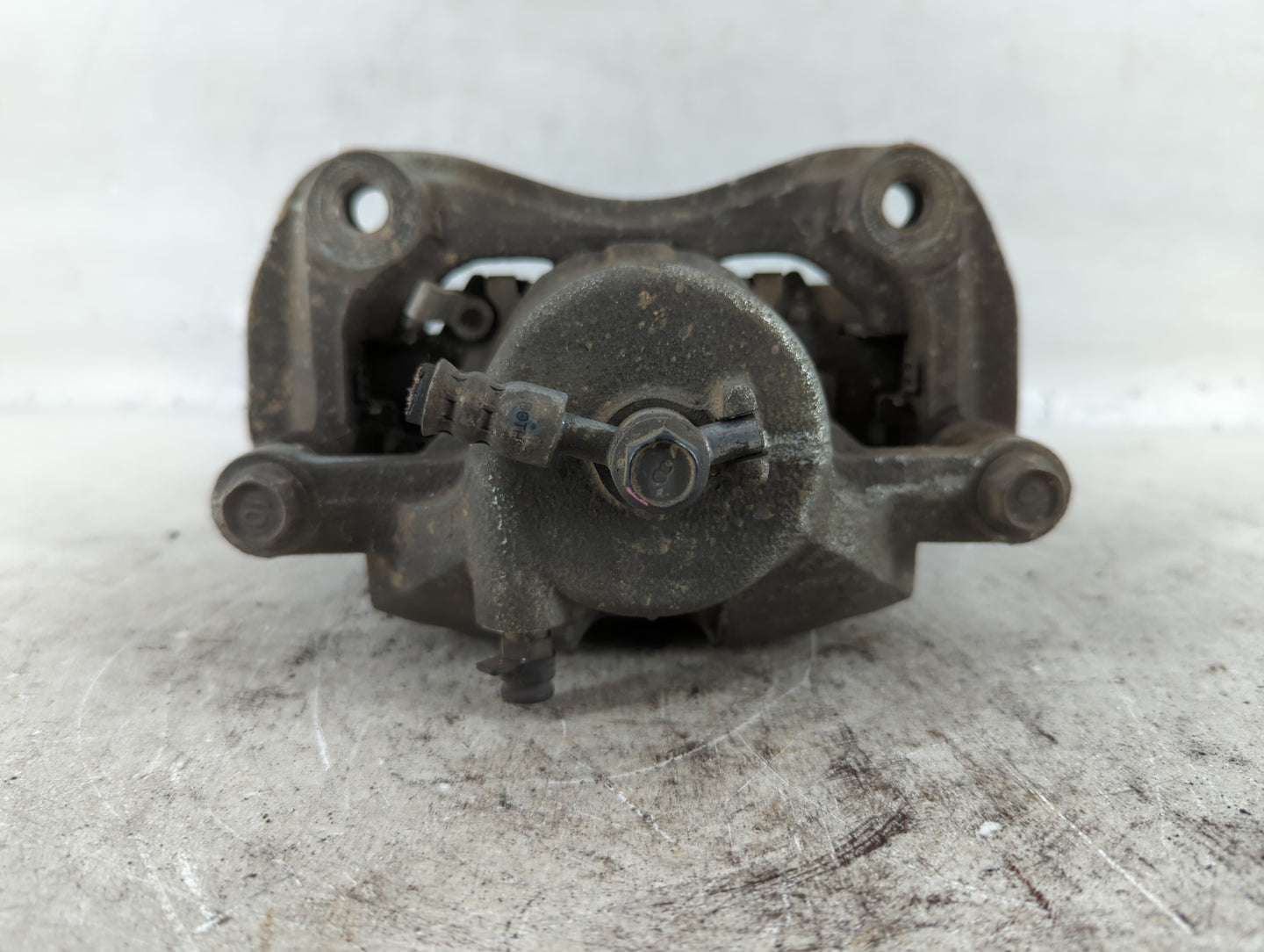 2017-2020 Hyundai Elantra Front Driver Left Brake Caliper - Oemusedautoparts1.com