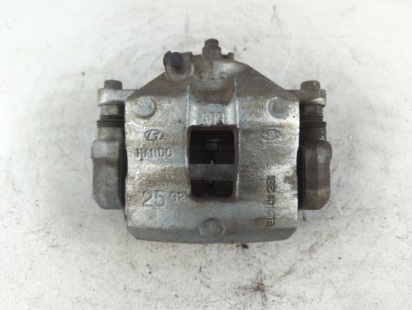 2017-2020 Hyundai Elantra Front Driver Left Brake Caliper - Oemusedautoparts1.com