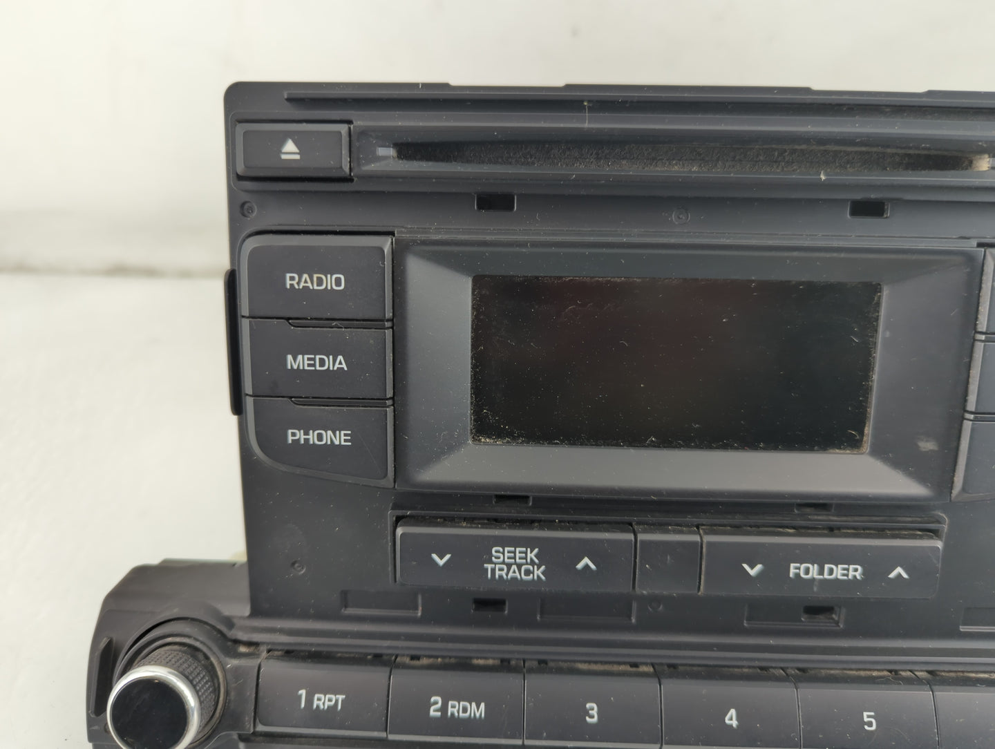 2017-2018 Hyundai Elantra Radio AM FM Cd Player Receiver Replacement P/N:96170F2220UAT Fits Fits 2017 2018 OEM Used Auto Par