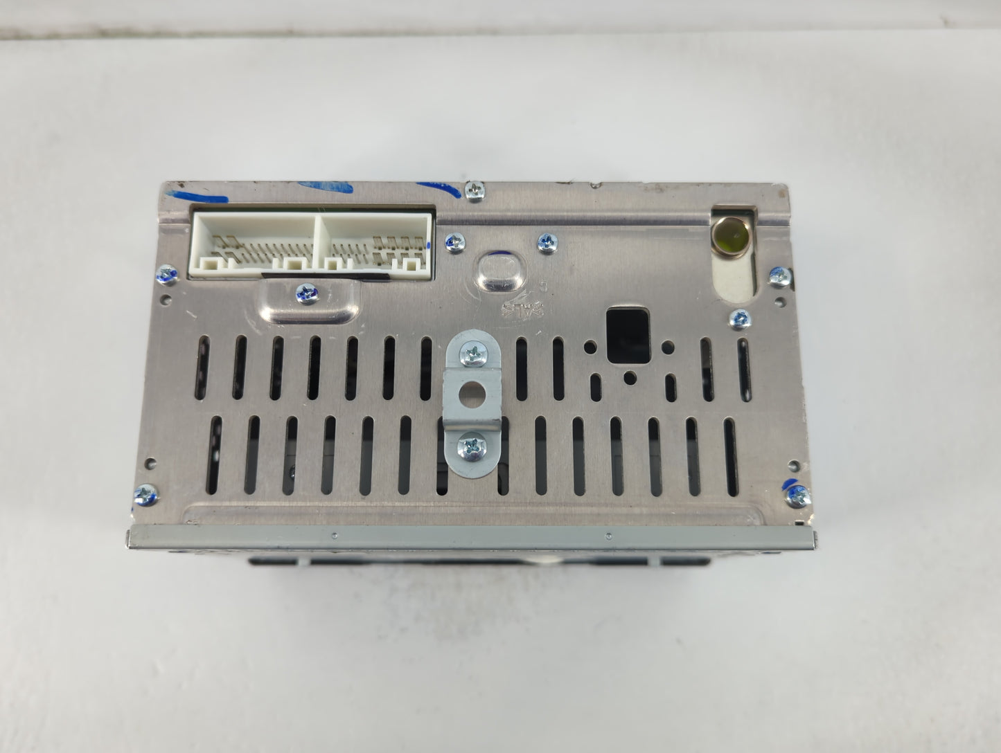 2017-2018 Hyundai Elantra Radio AM FM Cd Player Receiver Replacement P/N:96170F2220UAT Fits Fits 2017 2018 OEM Used Auto Par