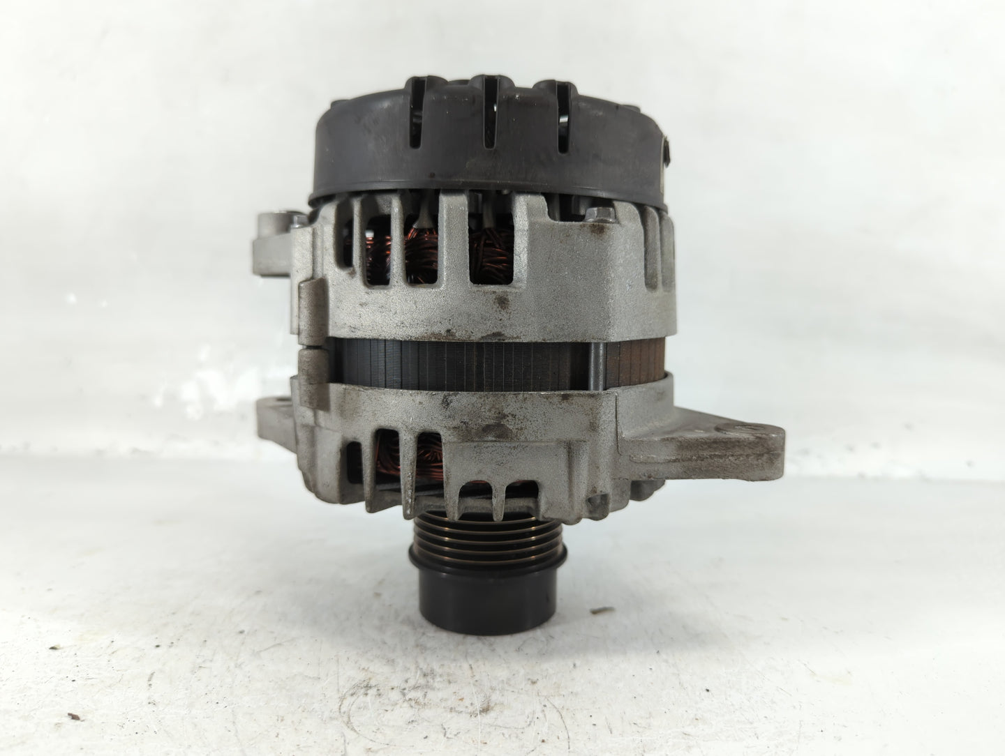 2017-2020 Hyundai Elantra Alternator Replacement Generator Charging Assembly Engine OEM P/N:2622503 37300-2B960 Fits OEM Use