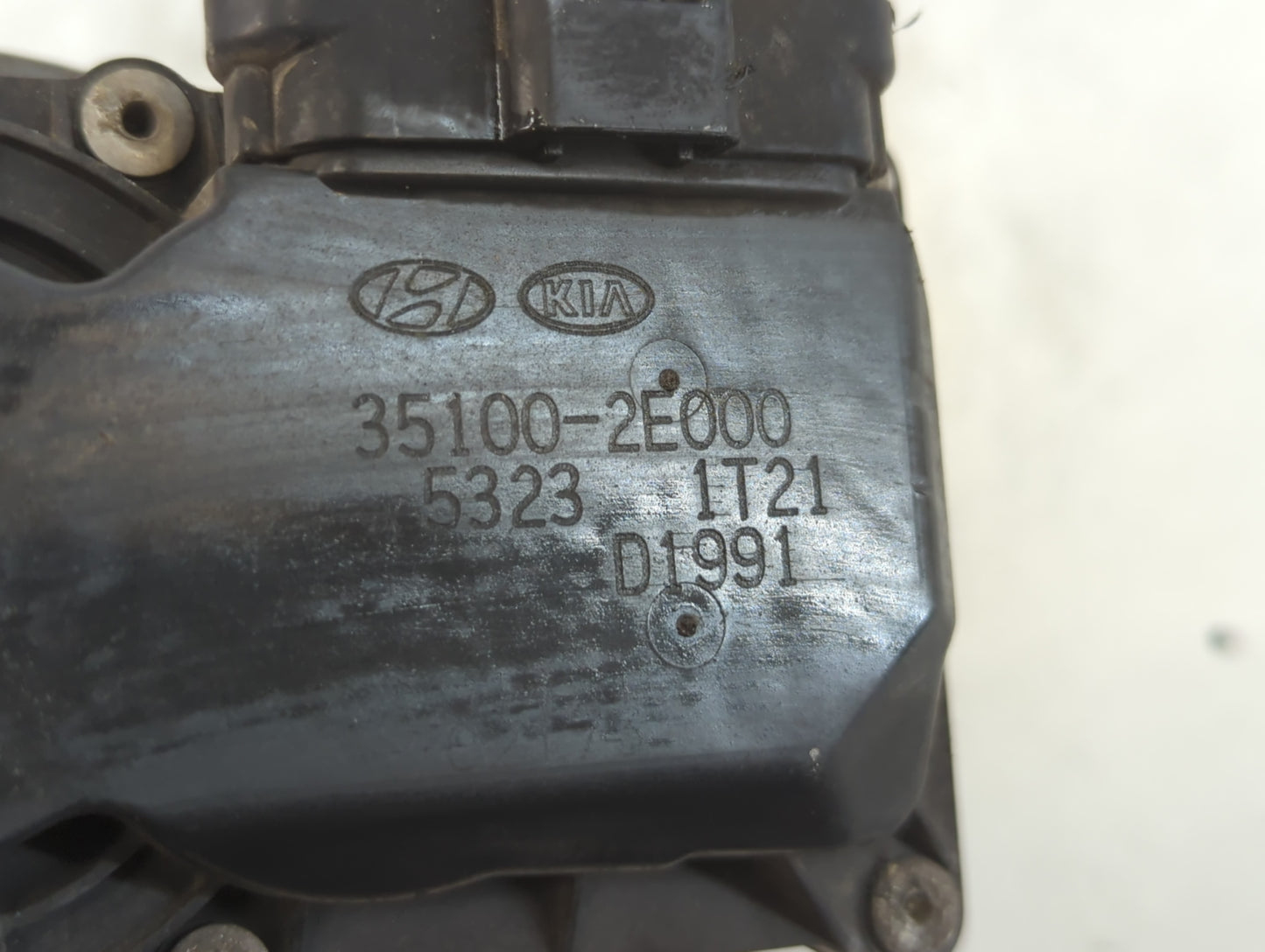 2011-2020 Hyundai Elantra Throttle Body P/N:35100-2E000 Fits Fits 2011 2012 2013 2014 2015 2016 2017 2018 2019 2020 2021 OEM