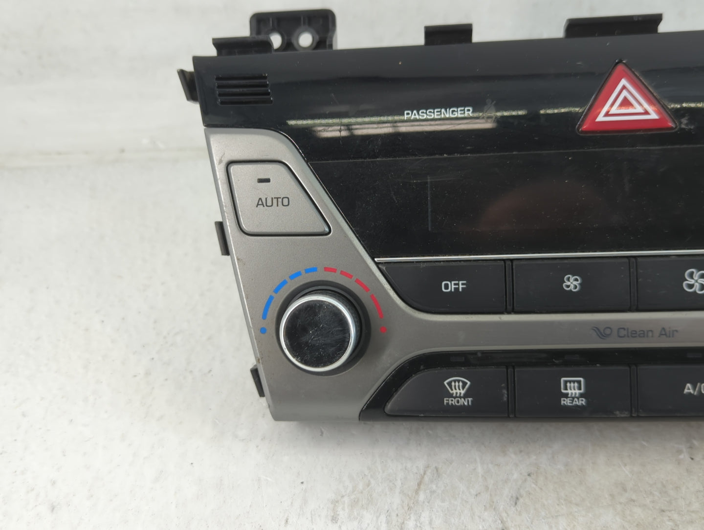 2017-2018 Hyundai Elantra Climate Control Module Temperature AC/Heater Replacement P/N:97250-F2230 Fits Fits 2017 2018 OEM U