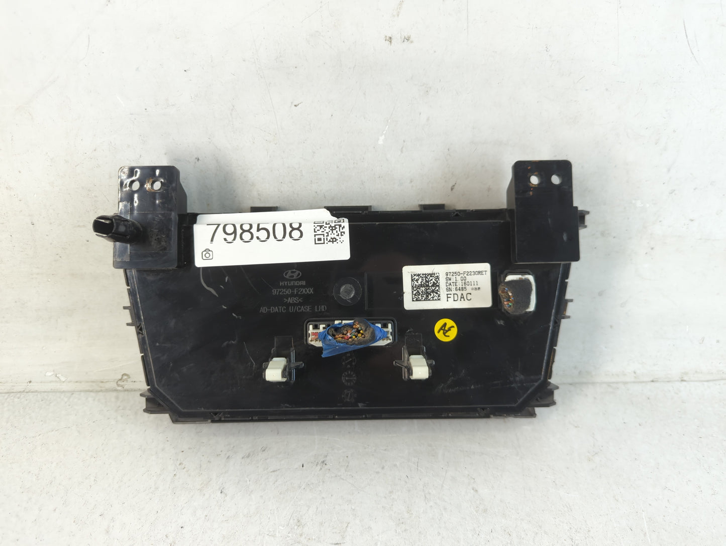 2017-2018 Hyundai Elantra Climate Control Module Temperature AC/Heater Replacement P/N:97250-F2230 Fits Fits 2017 2018 OEM U