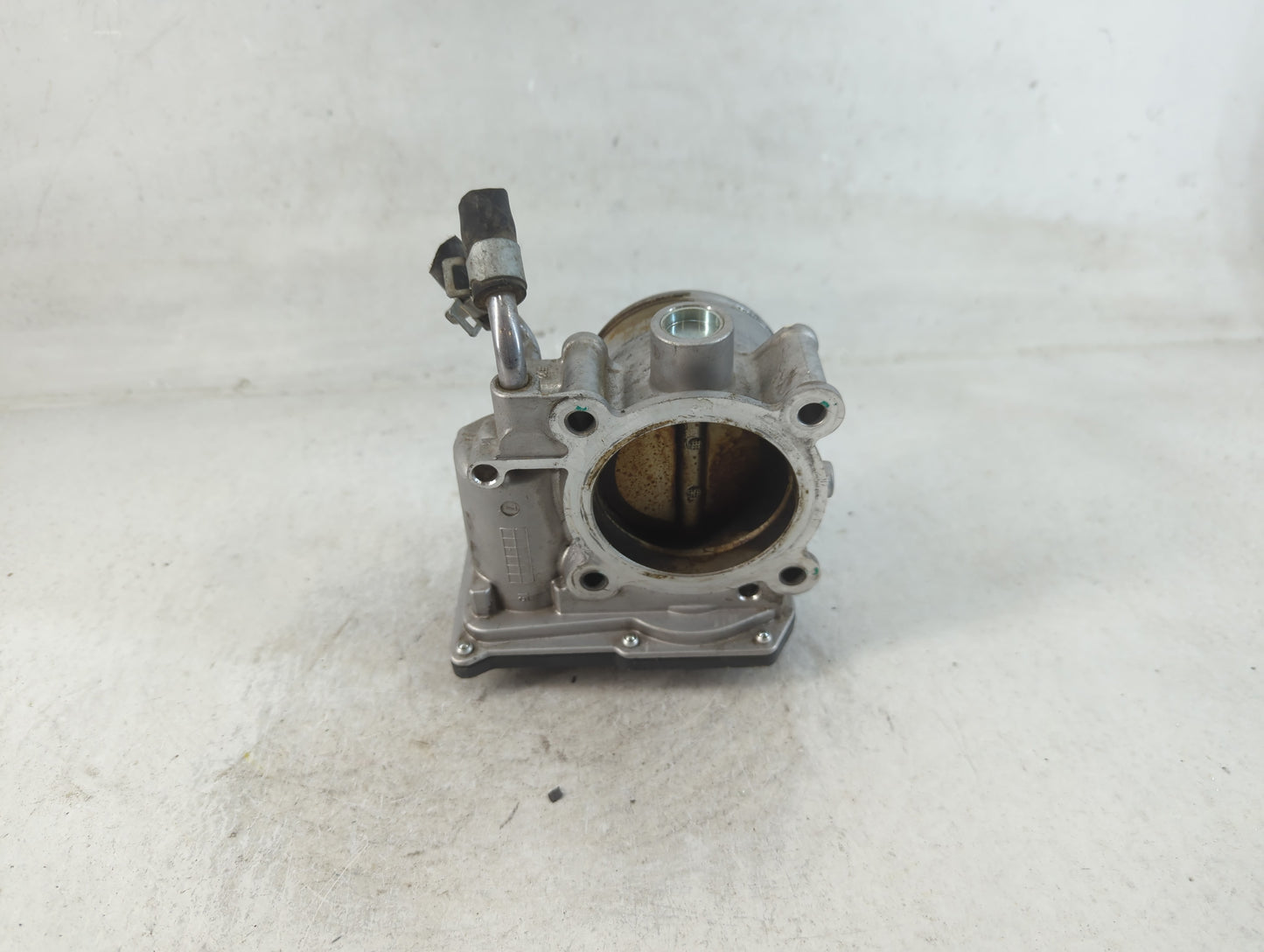 2011-2020 Hyundai Elantra Throttle Body P/N:35100-2E000 Fits Fits 2011 2012 2013 2014 2015 2016 2017 2018 2019 2020 2021 OEM