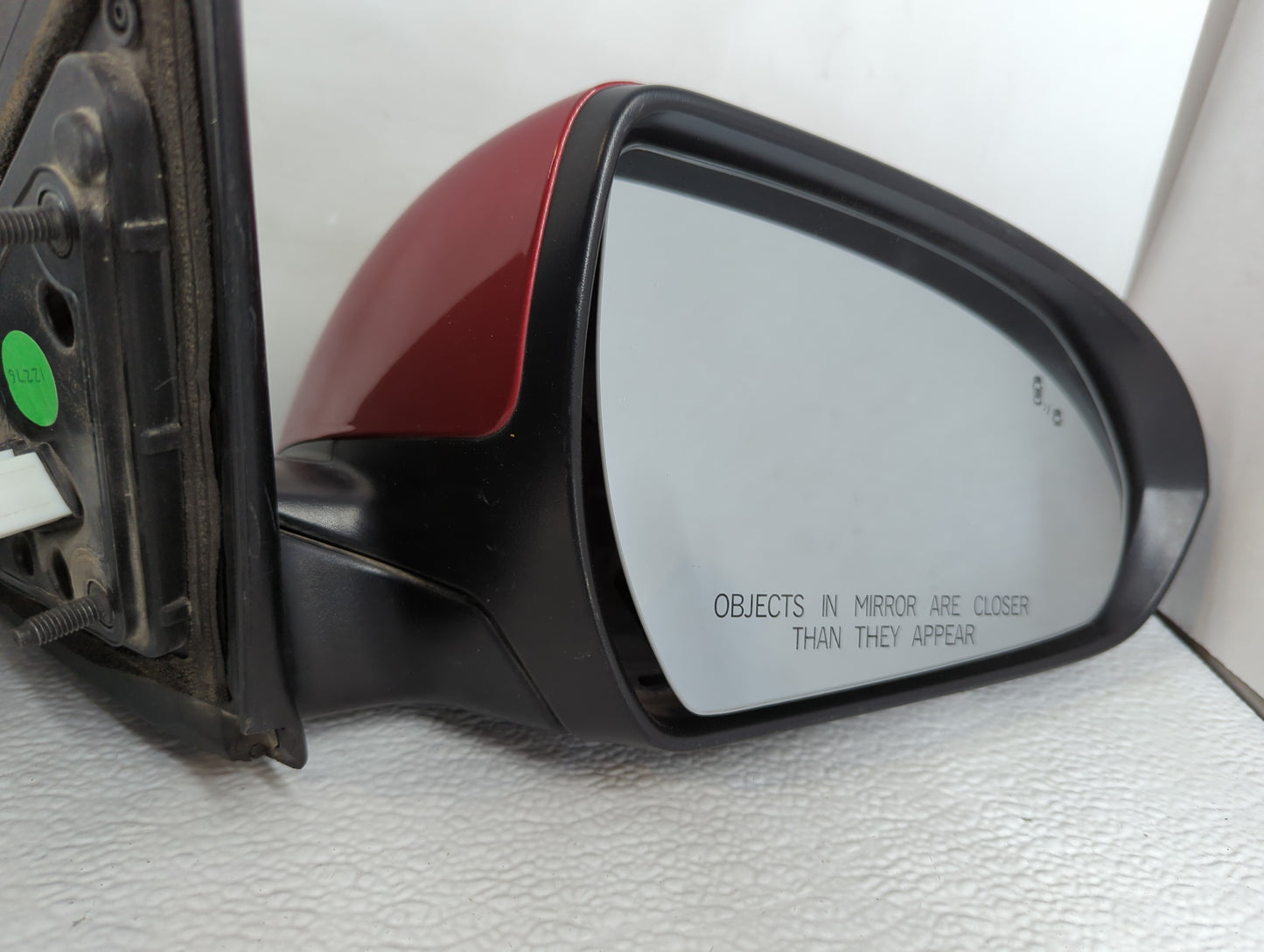 2014-2017 Hyundai Elantra Driver Side View Mirror - Left Door Mirror OEM Used - Oemusedautoparts1.com