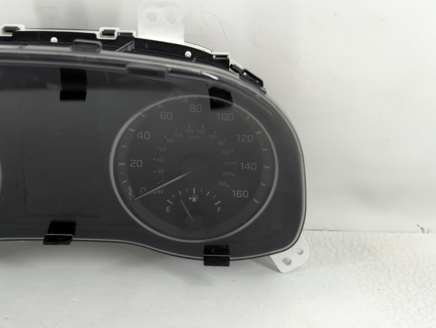 2016-2017 Hyundai Elantra Instrument Cluster Speedometer Gauges Fits Fits 2016 2017 OEM Used Auto Parts - Oemusedautoparts1.