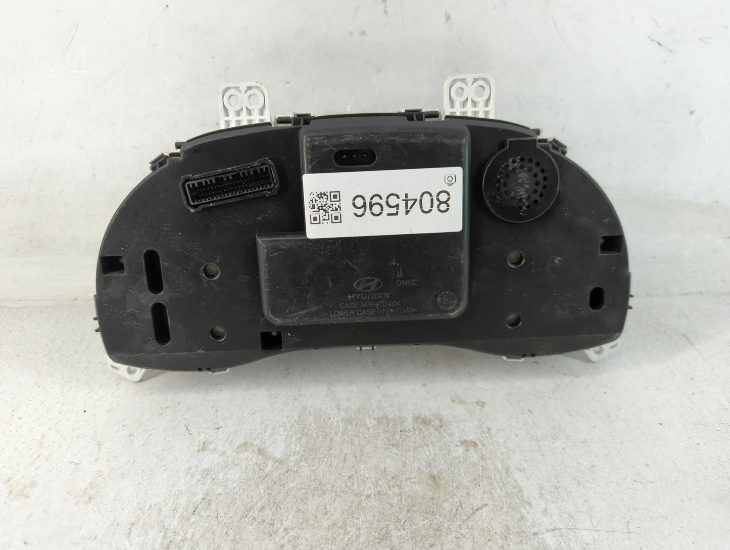 2017-2018 Hyundai Elantra Instrument Cluster Speedometer Gauges P/N:94001-F3010 Fits Fits 2017 2018 OEM Used Auto Parts - Oe