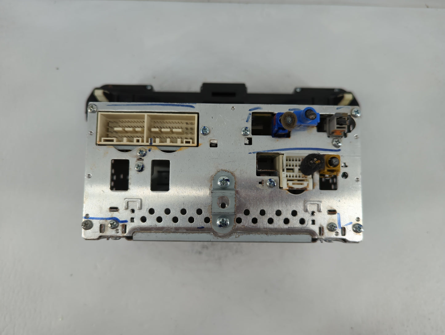 2017-2018 Hyundai Elantra Radio AM FM Cd Player Receiver Replacement P/N:96170F2220UAT Fits Fits 2017 2018 OEM Used Auto Par