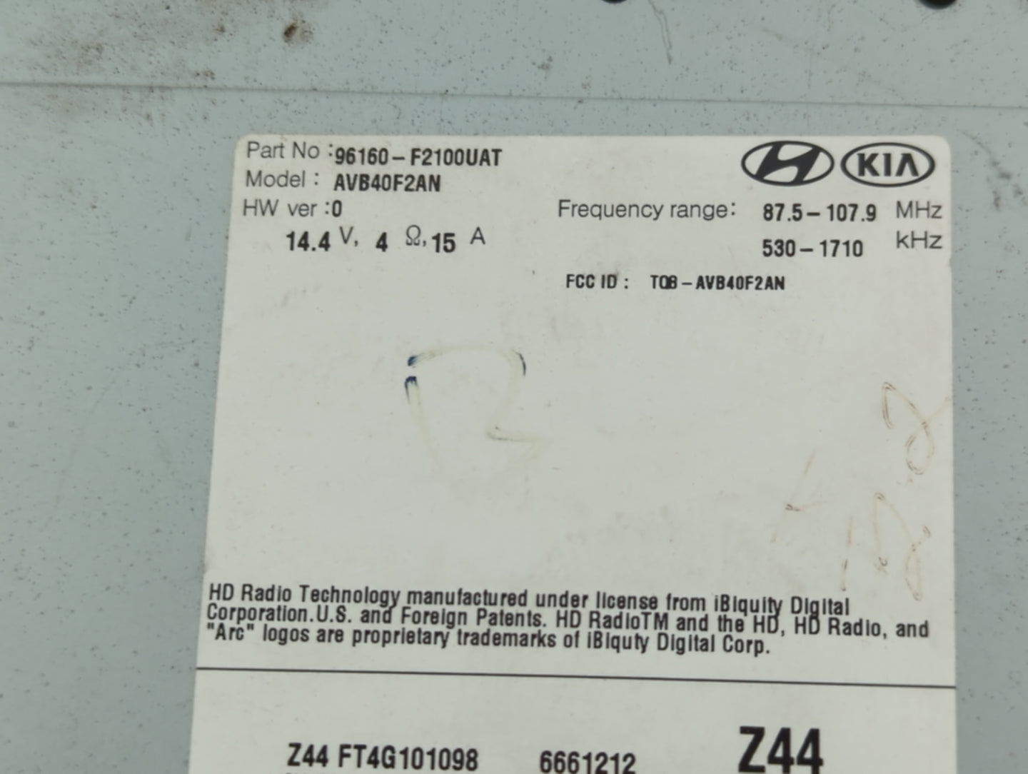 2017-2018 Hyundai Elantra Radio AM FM Cd Player Receiver Replacement P/N:96170F2220UAT Fits Fits 2017 2018 OEM Used Auto Par