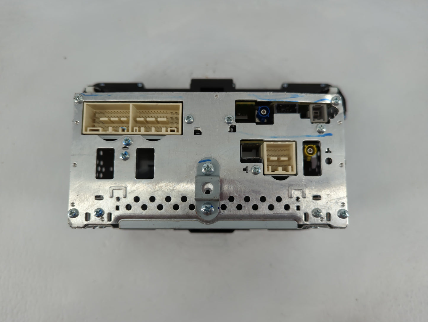 2017-2018 Hyundai Elantra Radio AM FM Cd Player Receiver Replacement P/N:96160-F2100UAT Fits Fits 2017 2018 OEM Used Auto Pa