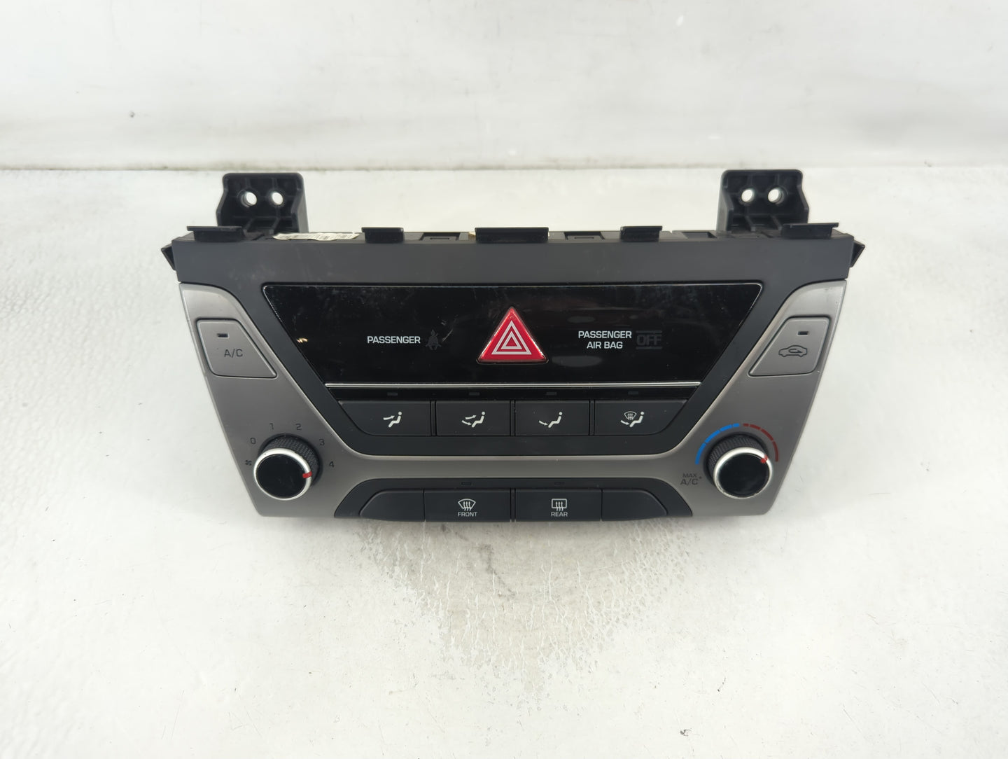 2017-2018 Hyundai Elantra Climate Control Module Temperature AC/Heater Replacement P/N:97250-F20674 Fits Fits 2017 2018 OEM 