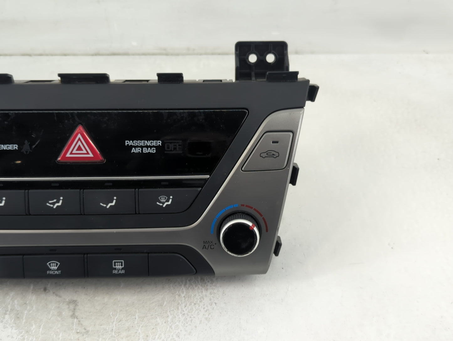 2017-2018 Hyundai Elantra Climate Control Module Temperature AC/Heater Replacement P/N:97250-F20674 Fits Fits 2017 2018 OEM 