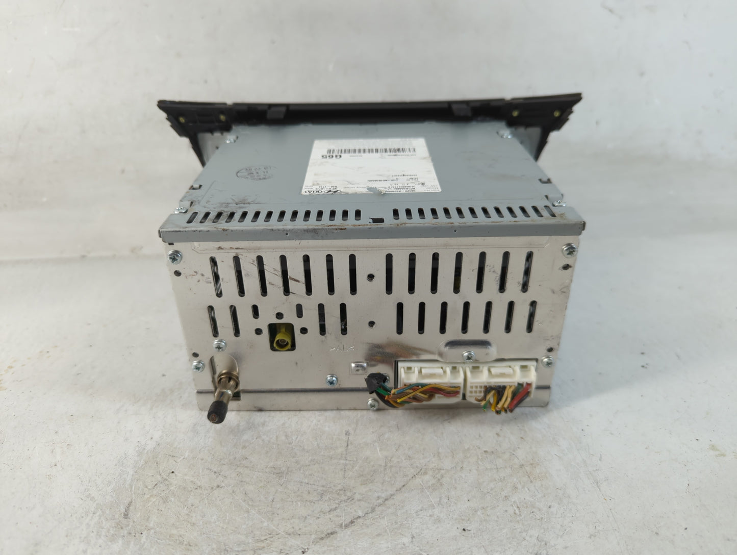 2016-2017 Hyundai Elantra Radio AM FM Cd Player Receiver Replacement P/N:96170-A5260G Fits Fits 2016 2017 OEM Used Auto Part