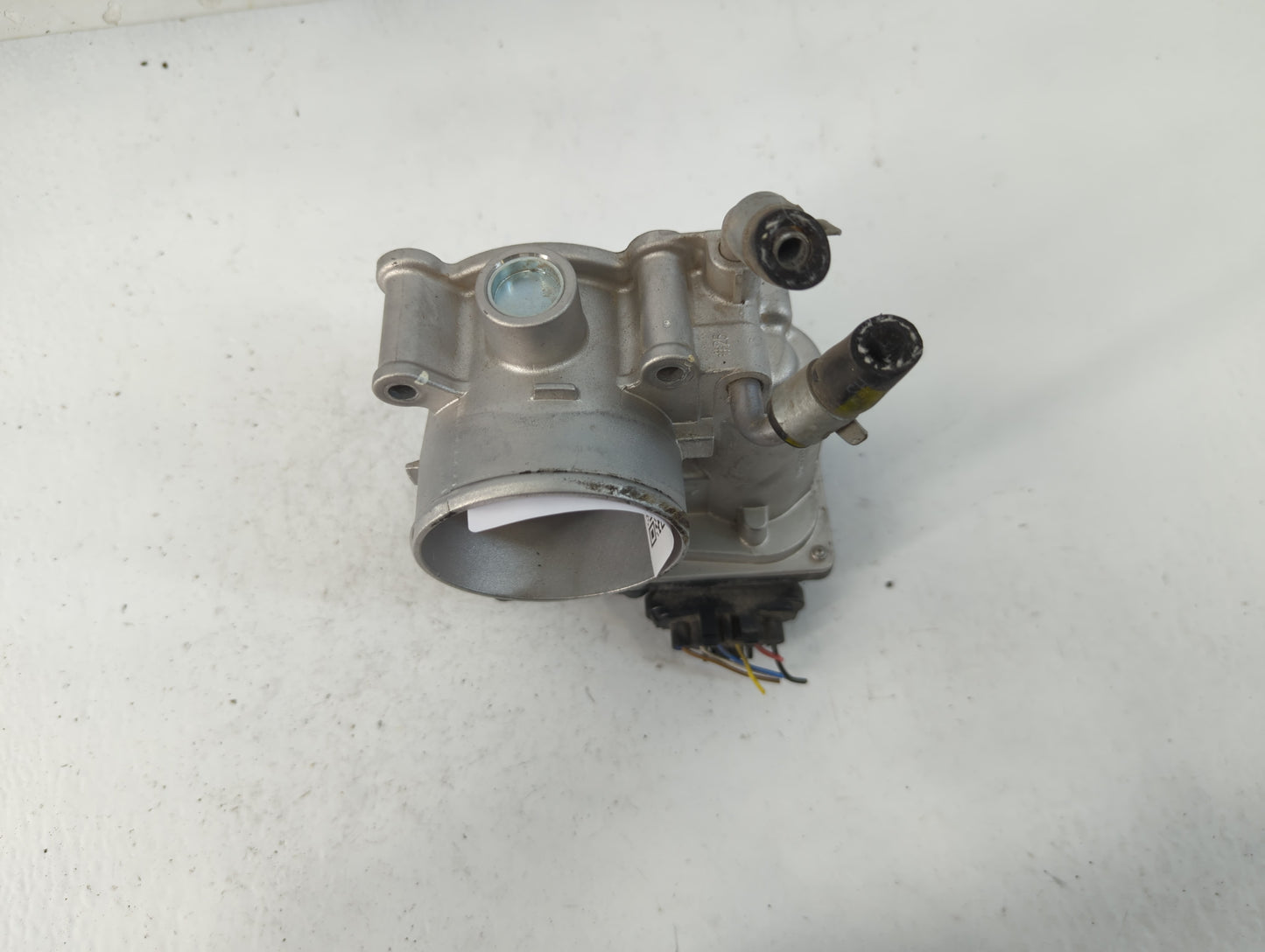 2011-2020 Hyundai Elantra Throttle Body P/N:35100-2E000 Fits Fits 2011 2012 2013 2014 2015 2016 2017 2018 2019 2020 2021 OEM