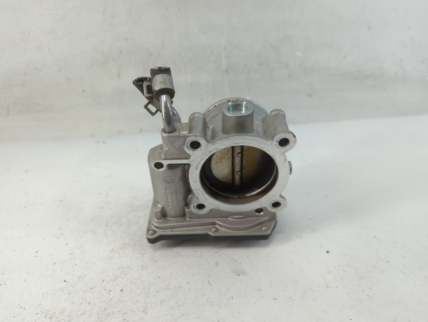 2011-2020 Hyundai Elantra Throttle Body P/N:35100-2E000 Fits Fits 2011 2012 2013 2014 2015 2016 2017 2018 2019 2020 2021 OEM