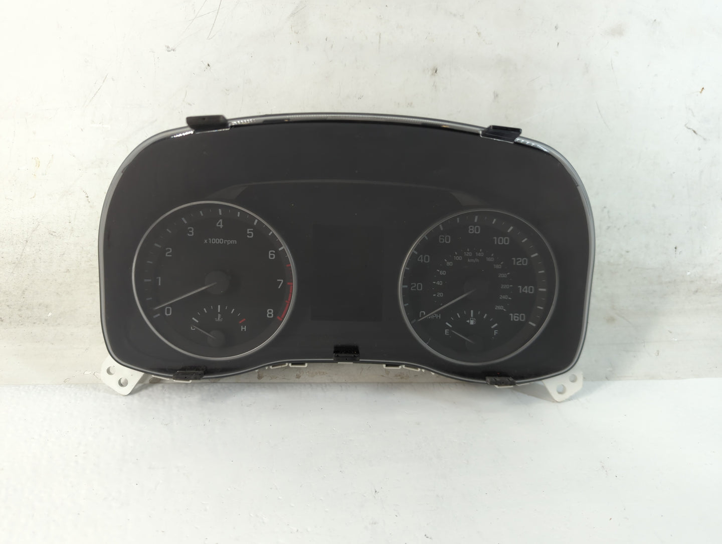 2017-2018 Hyundai Elantra Instrument Cluster Speedometer Gauges P/N:94001-F3010 TN157580-01011H Fits Fits 2017 2018 OEM Used