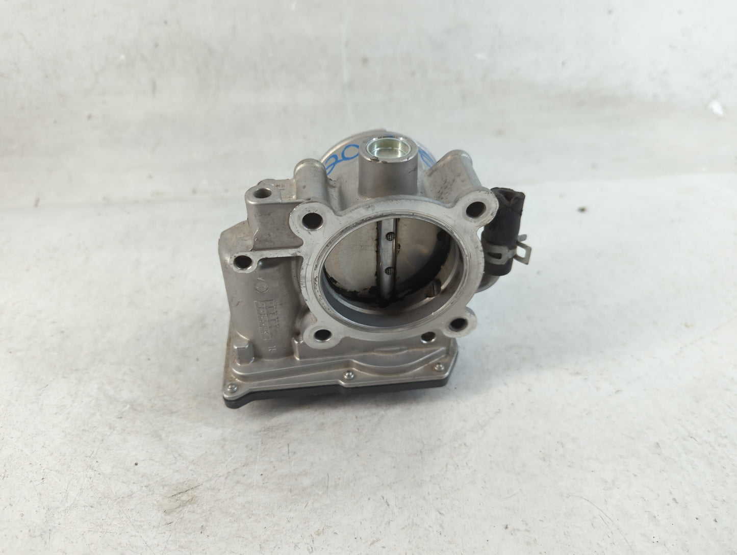 2011-2020 Hyundai Elantra Throttle Body P/N:35100-2E710 Fits Fits 2011 2012 2013 2014 2015 2016 2017 2018 2019 2020 2021 OEM