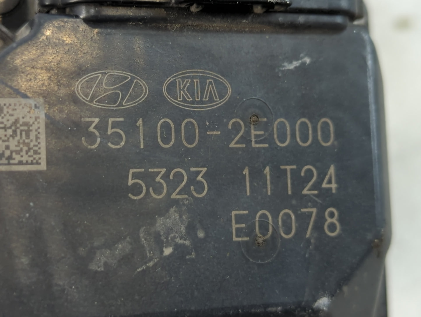 2017-2020 Hyundai Elantra Throttle Body P/N:35100-2E000 Fits Fits 2015 2016 2017 2018 2019 2020 2021 2022 OEM Used Auto Part