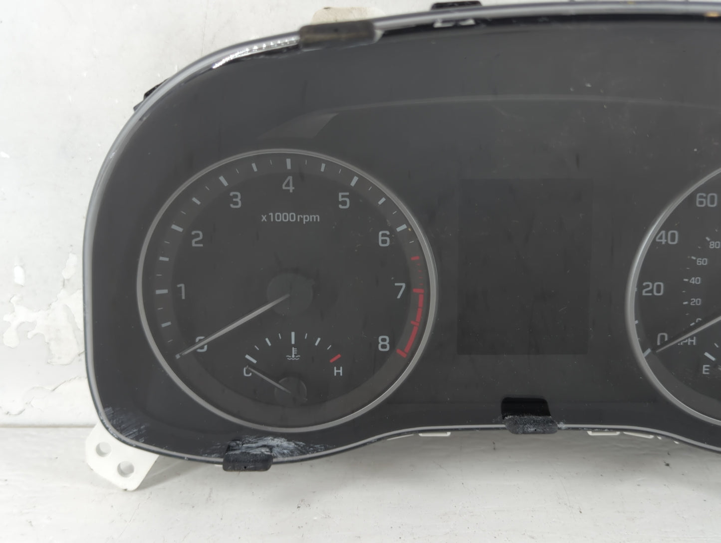 2017-2018 Hyundai Elantra Instrument Cluster Speedometer Gauges P/N:94001-F2060 Fits Fits 2017 2018 OEM Used Auto Parts - Oe