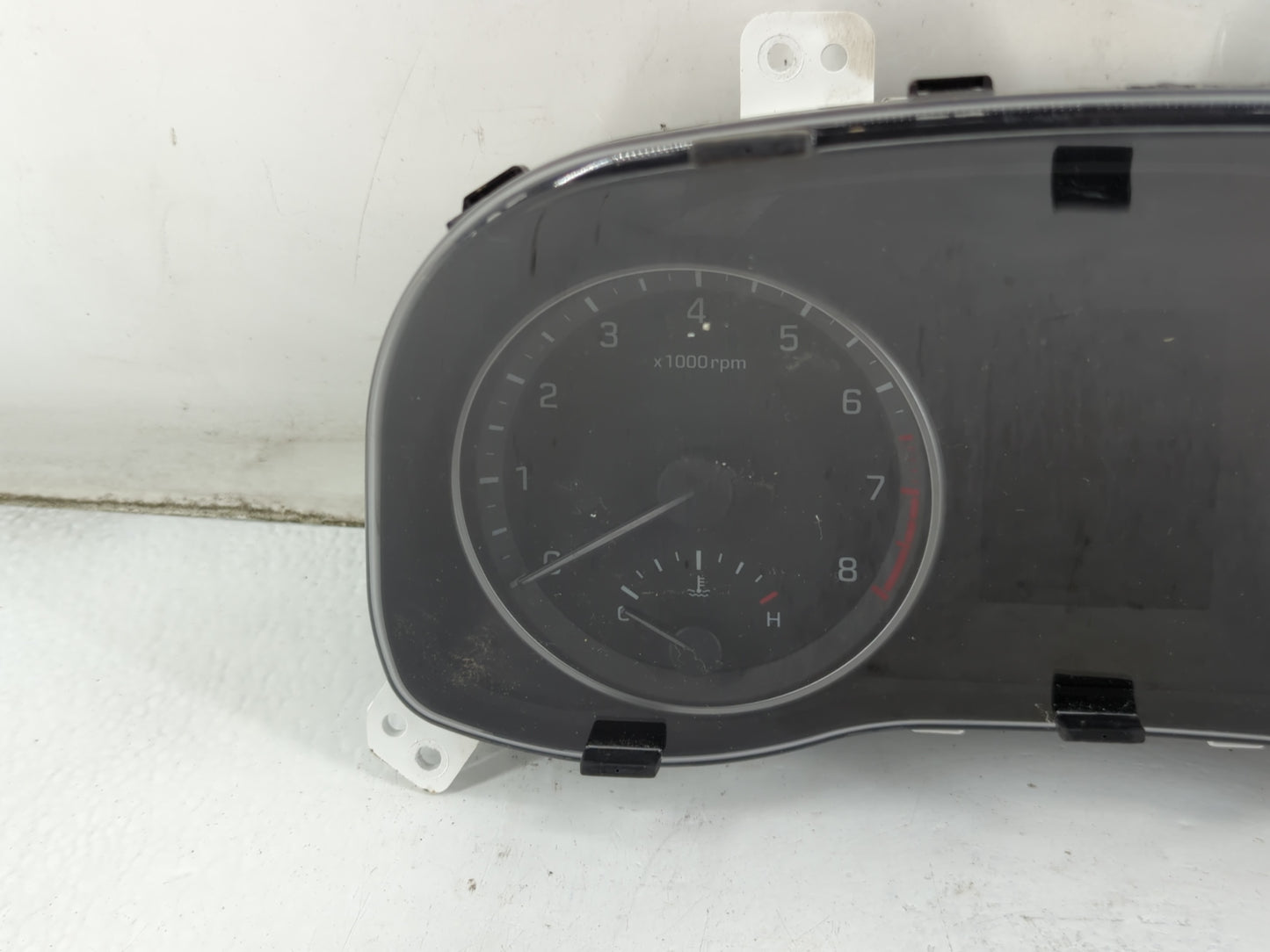 2017-2018 Hyundai Elantra Instrument Cluster Speedometer Gauges P/N:SEQ 136 Fits Fits 2017 2018 OEM Used Auto Parts - Oemuse