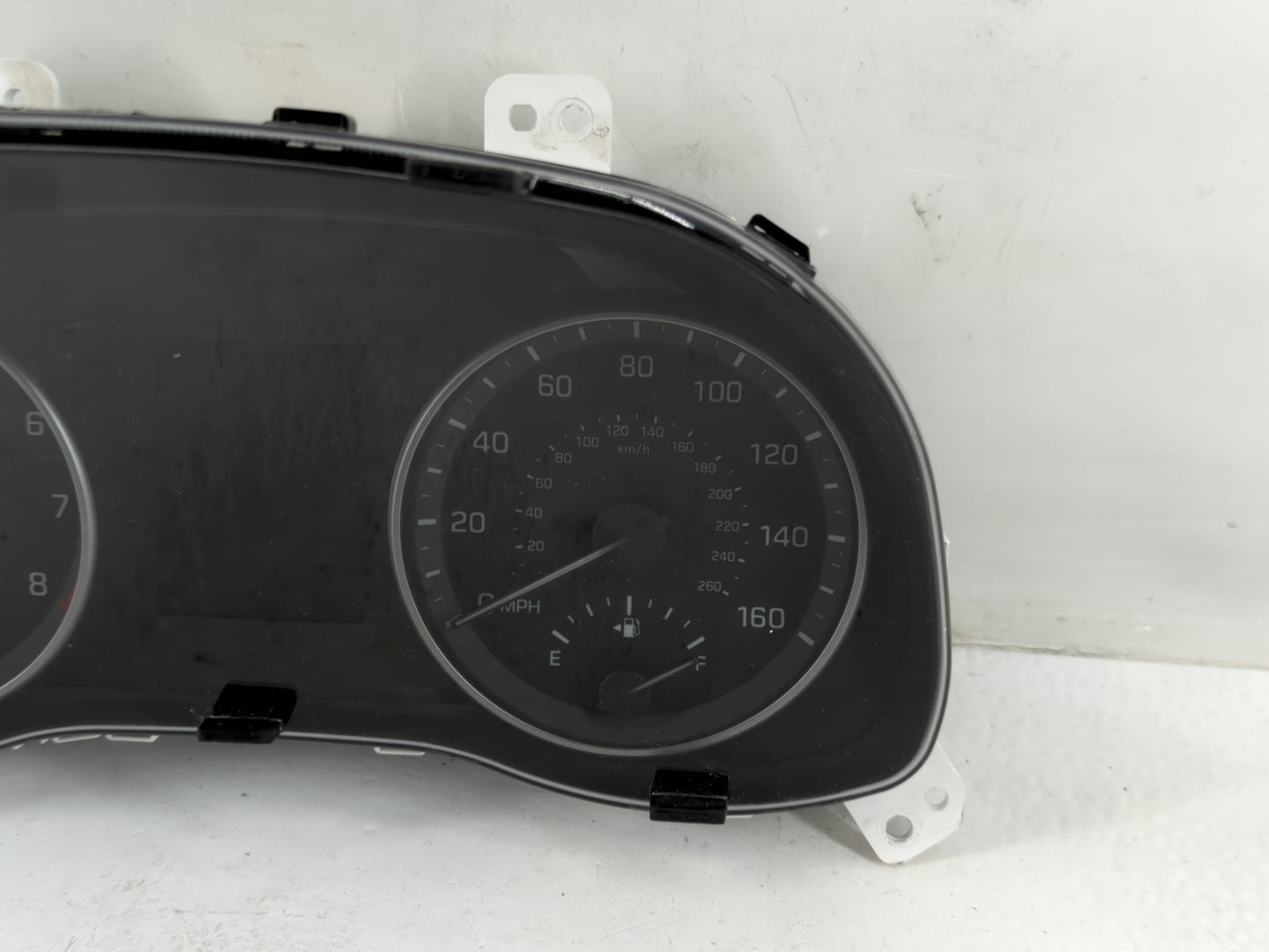 2017-2018 Hyundai Elantra Instrument Cluster Speedometer Gauges P/N:SEQ 136 Fits Fits 2017 2018 OEM Used Auto Parts - Oemuse