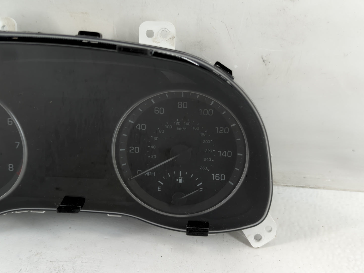 2017-2018 Hyundai Elantra Instrument Cluster Speedometer Gauges P/N:SEQ 136 Fits Fits 2017 2018 OEM Used Auto Parts - Oemuse