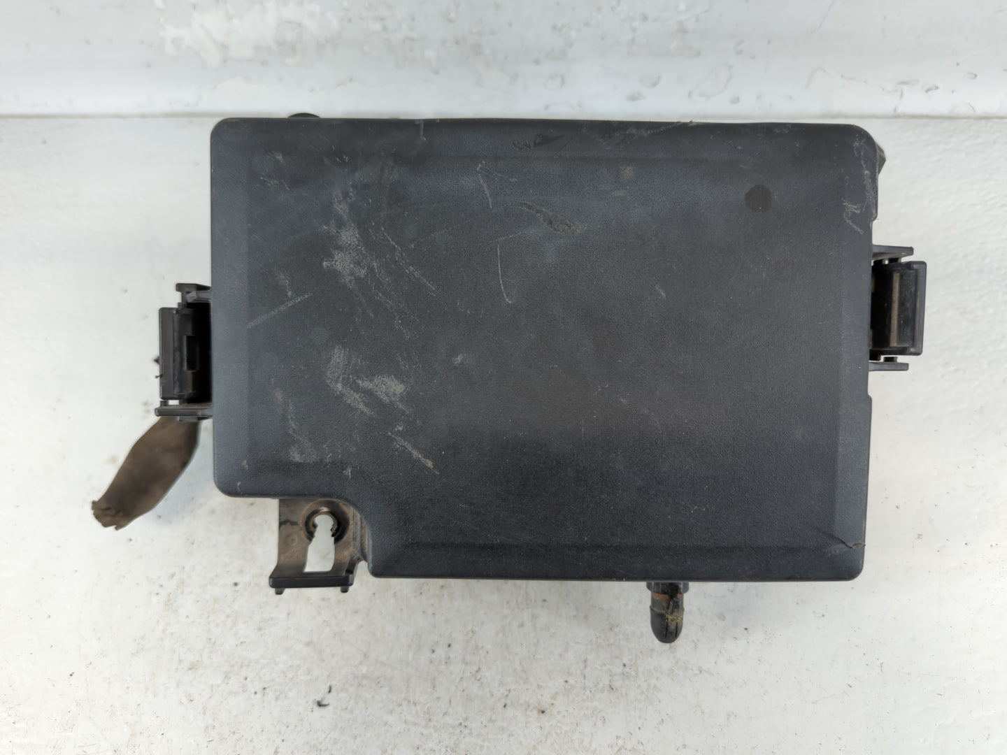 2017 Hyundai Elantra Fusebox Fuse Box Panel Relay Module P/N:91956-F2021 Fits OEM Used Auto Parts - Oemusedautoparts1.com