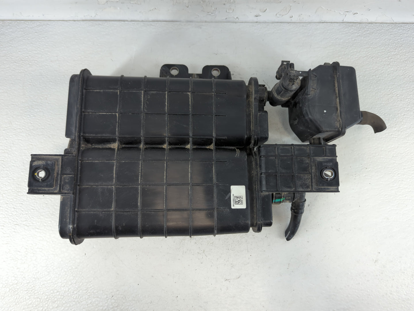 2017 Hyundai Elantra Fuel Vapor Charcoal Canister 916002 - Oemusedautoparts1.com