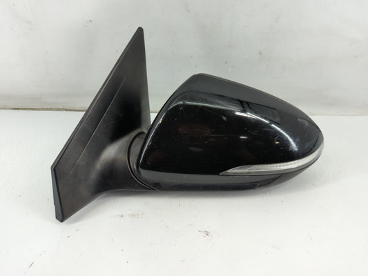 2017-2018 Hyundai Elantra Driver Side View Mirror - Left Door Mirror OEM Used - Oemusedautoparts1.com
