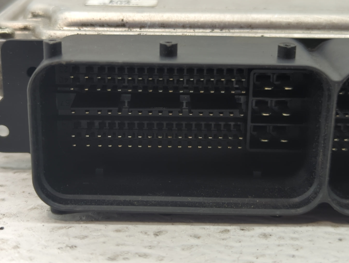 2016-2017 Hyundai Elantra Gt PCM Engine Control Computer ECU ECM PCU OEM P/N:39133-2EGB1 Fits Fits 2016 2017 OEM Used Auto P