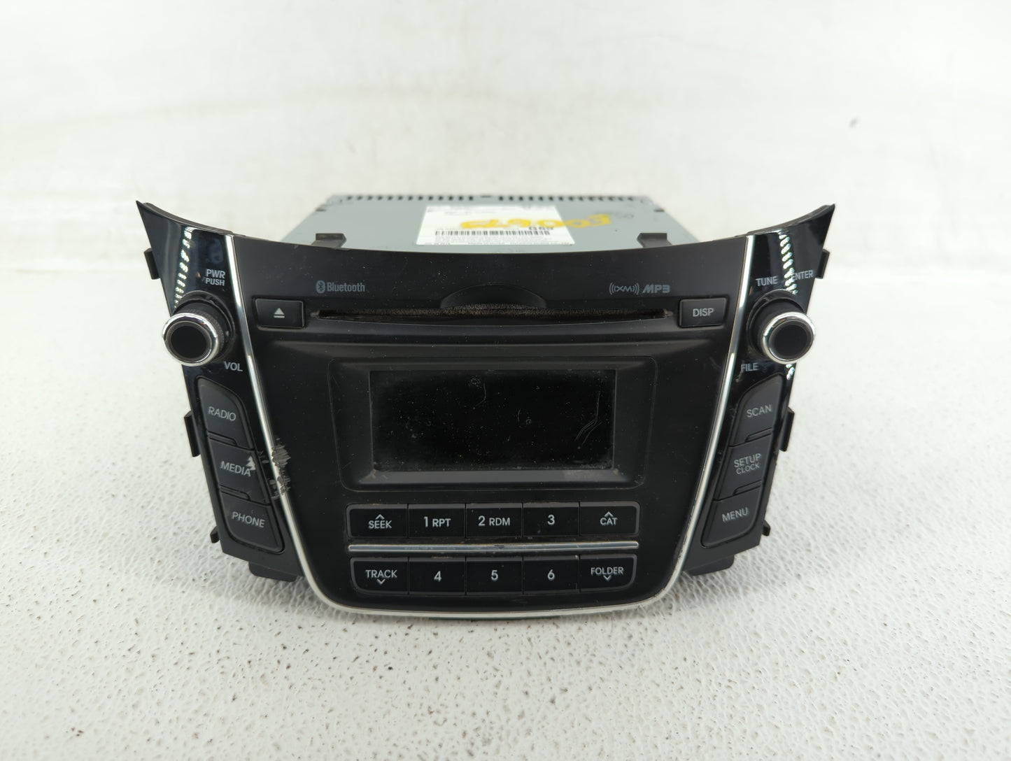 2016-2017 Hyundai Elantra Gt Am Fm Cd Player Radio Receiver - Oemusedautoparts1.com